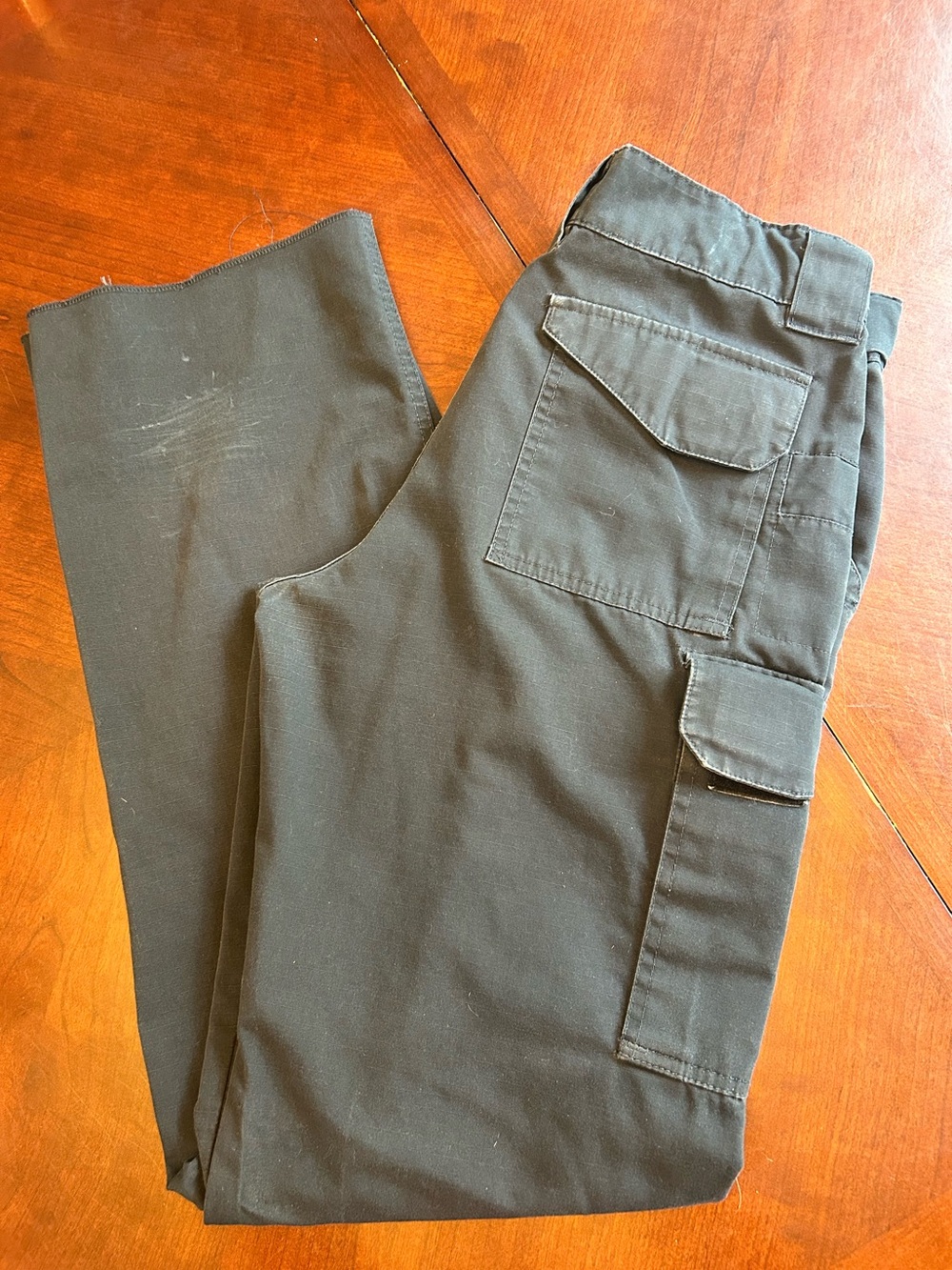 Women’s Navy Tru Spec Tactical Pants size 10